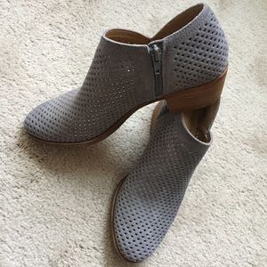 Lucky Brand booties 37